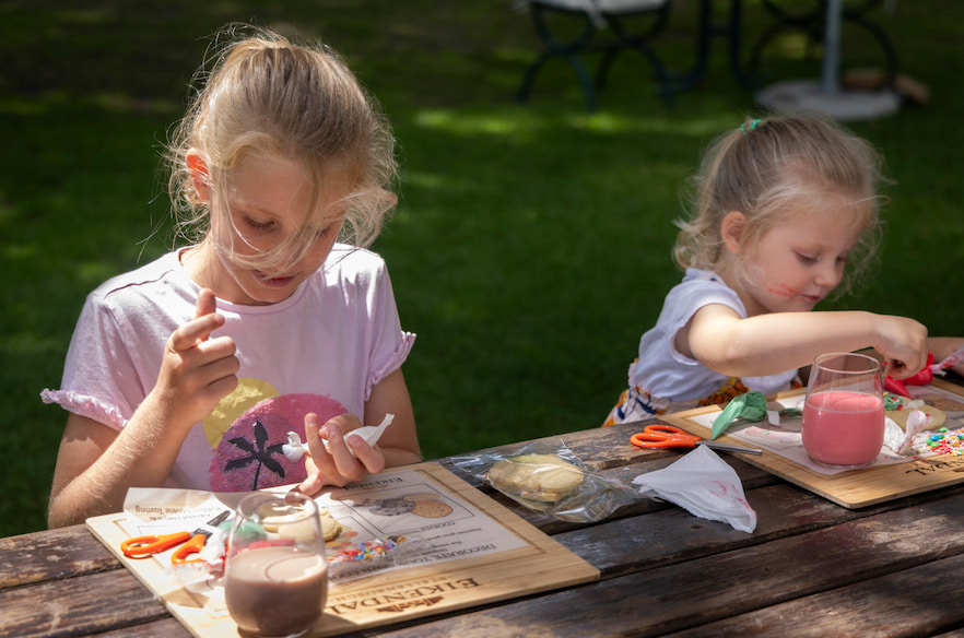 Kids wine tasting at Eikendal
