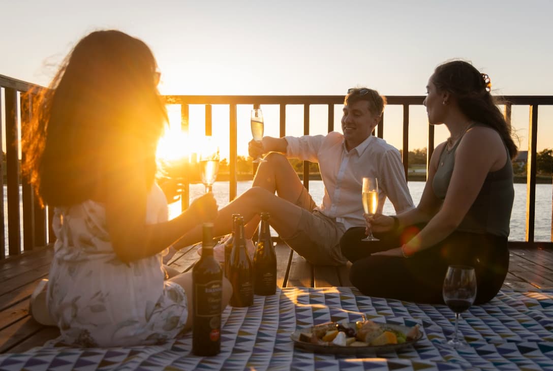 Estate picnic at Eikendal